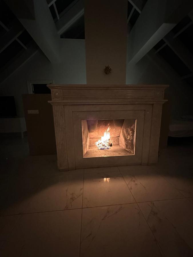 Big Villa Centrally Located In 레이캬비크 외부 사진