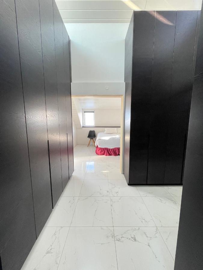 Big Villa Centrally Located In 레이캬비크 외부 사진